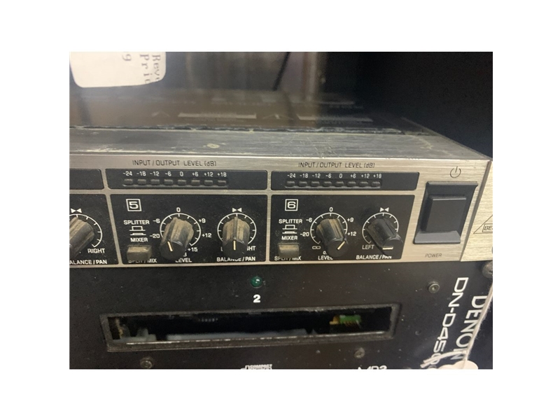 Jim's Music - Behringer Ultralink Pro MX882-Channel Mixer/Splitter