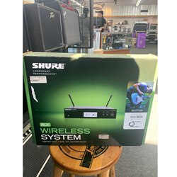 Shure Guitar Bodypack Wireless System (Rack Mountable) BLX14R
