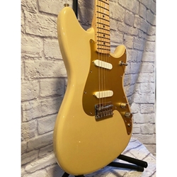 ギター Fender Duo Sonic Maple Desert Sand gold_2_20200911113954.jpg