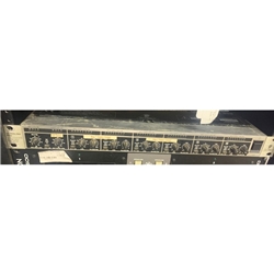 Behringer Ultralink Pro MX882-Channel Mixer/Splitter